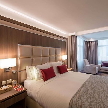 Ramada By Wyndham Continental Jeddah Hotel Ngoại thất bức ảnh