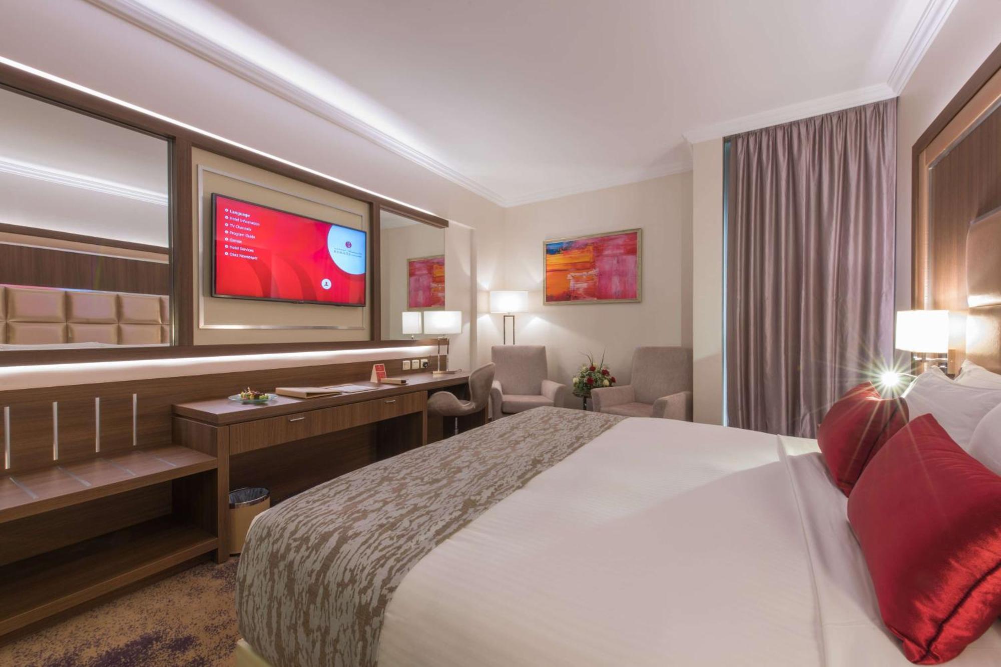 Ramada By Wyndham Continental Jeddah Hotel Ngoại thất bức ảnh