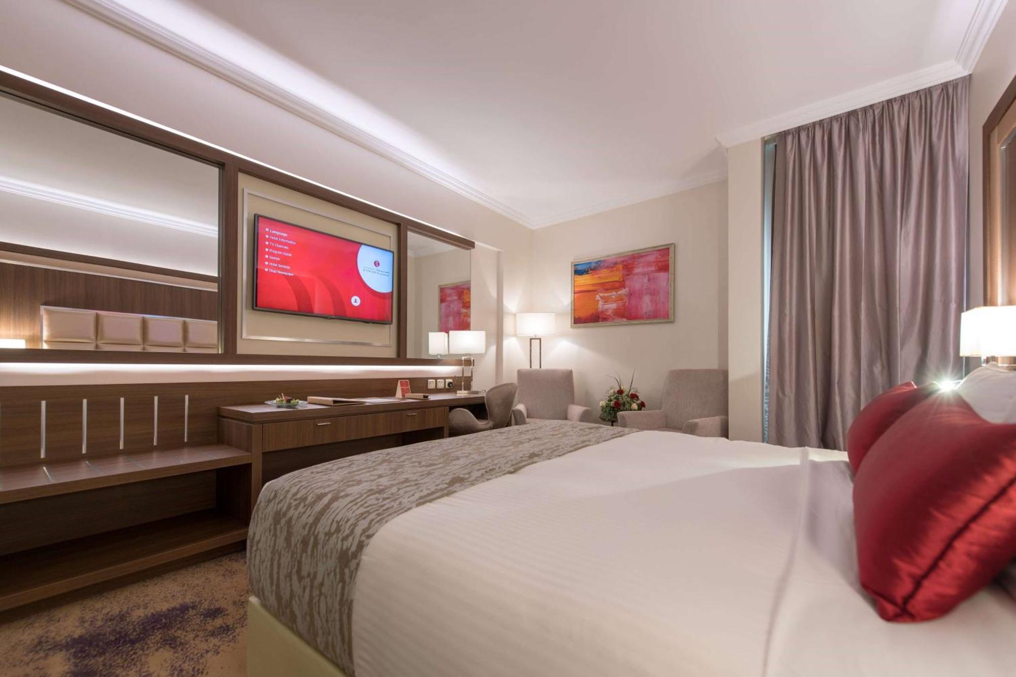 Ramada By Wyndham Continental Jeddah Hotel Ngoại thất bức ảnh